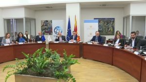 Paoluçi: Maqedonia e Veriut të vazhdojë me ndërtimin e baferëve fiskalë