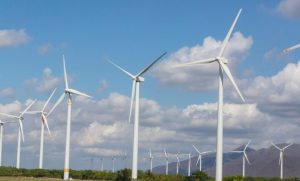 Sa përqind e energjisë elektrike në Maqedoninë e Veriut prodhohet nga panelet solare dhe turbinat e erës