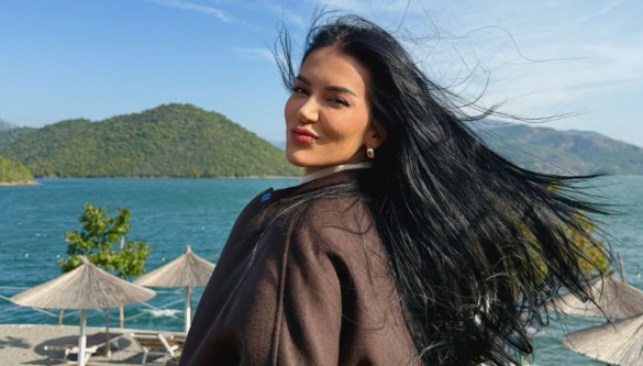 Efi tregon për gjendjen e saj shëndetësore: “Ky është operimi i katërt…”