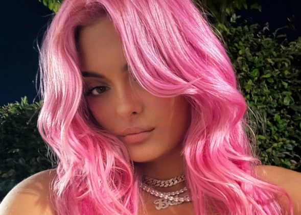 Bebe Rexha përdor filtra për ta ‘plakur’ veten – fansat befasohen kur e shohin se si mund të duket ajo si një zonjë e vjetër