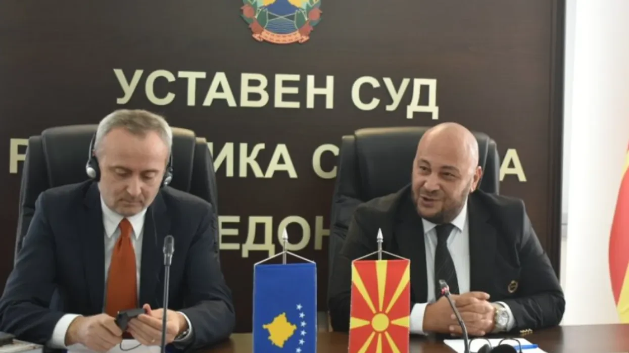 Gjykata Kushtetuese e RMV-së dhe e Kosovës nënshkruajnë memorandum bashkëpunimi