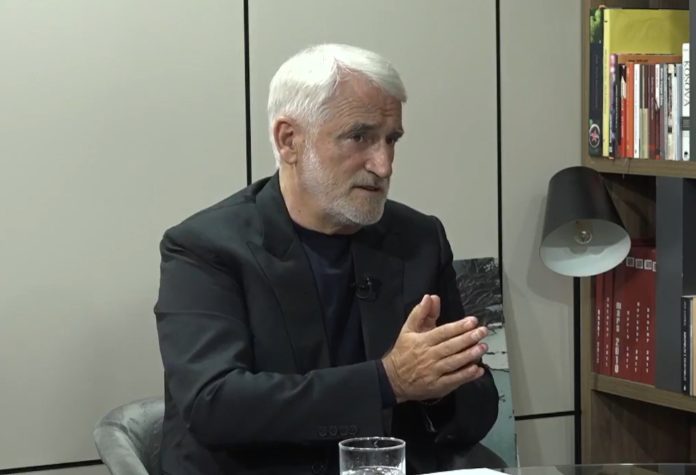 Thaçi komenton protestat të studentëve, përmend BDI-në dhe rolin e Shqipërisë