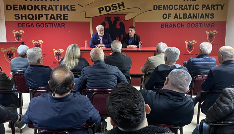Thaçi mobilizon strukturat e PDSH së në Gostivar