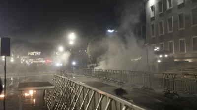 Nesër protesta e opozitës, Ambasada Amerikane u bën thirrje qytetarëve të saj: Qëndroni vigjilentë