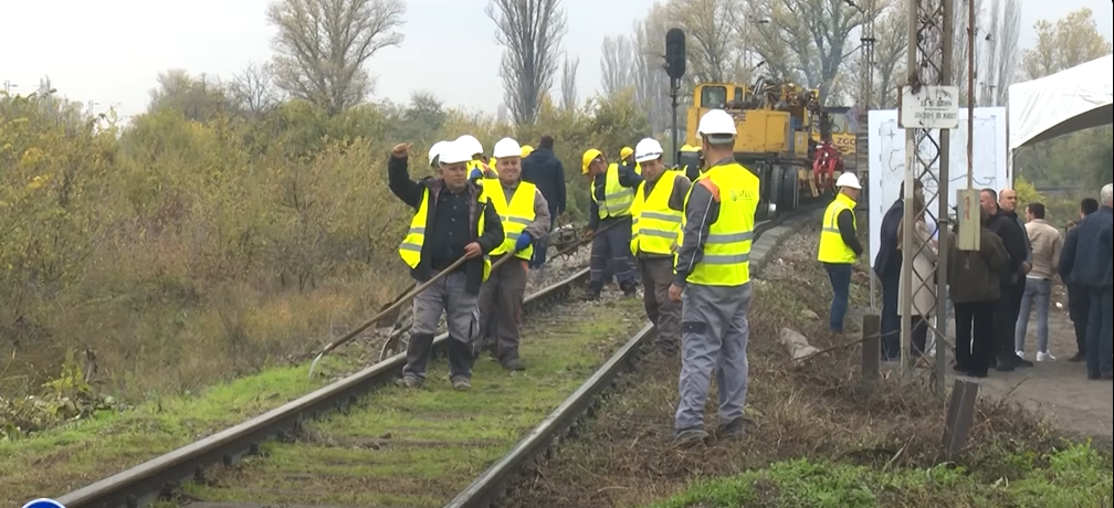 Linja e parë e trenit urban do të jetë gati deri në shtator, dy të tjerat në fund të 2027