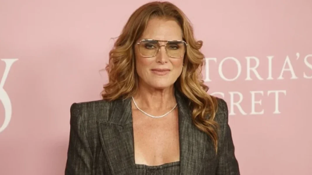 Brooke Shields flet për skenat intime në moshën 11 vjeçare